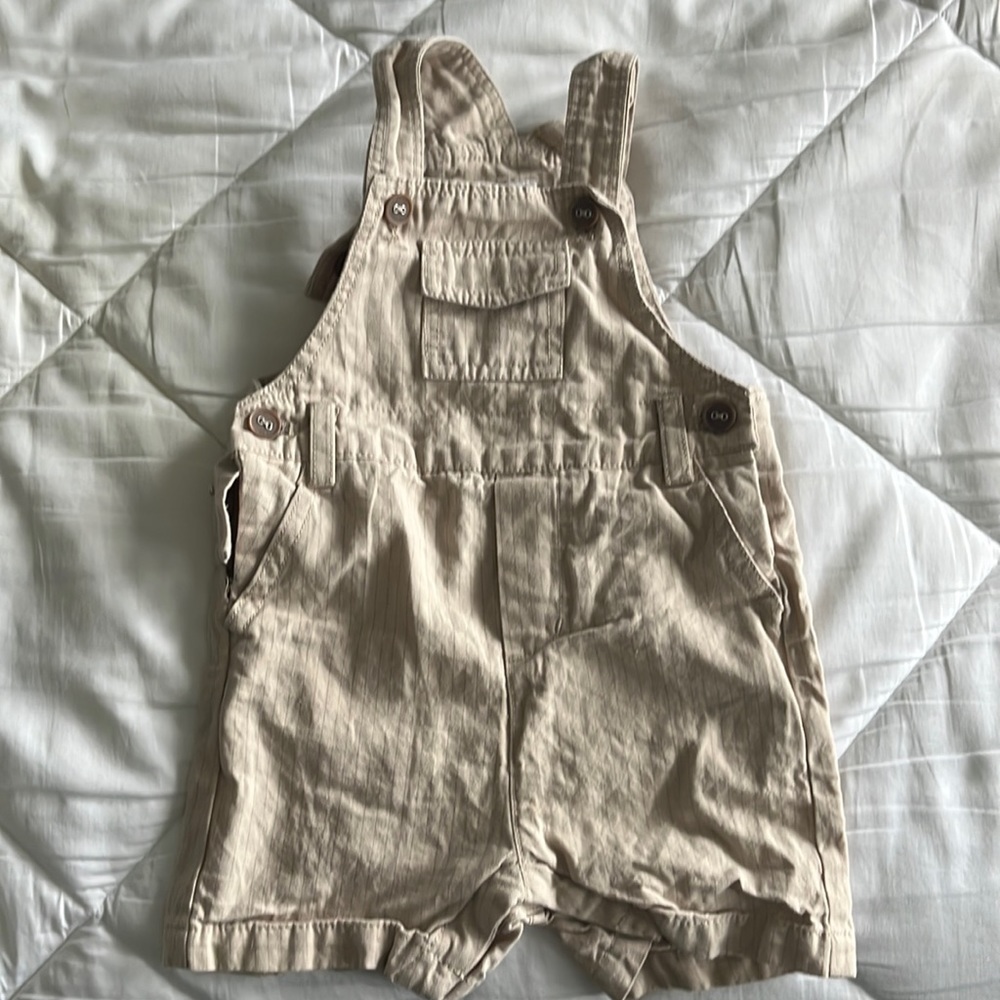 Jacadi Paris infant khaki overalls size 12 mo